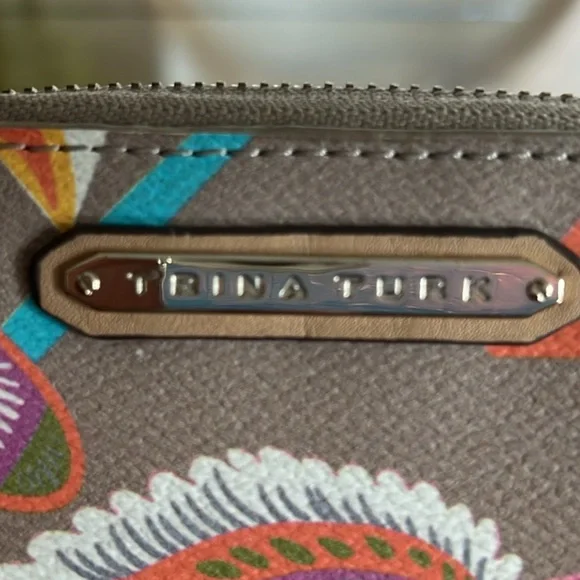 Trina Turk wallet - Picture 8 of 9